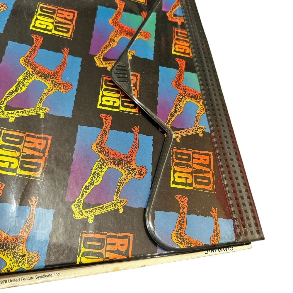 VTG Rad Dog Trapper Keeper 3 Ring Binders Folders Lot 1980s 70s‎ Garfield Folder